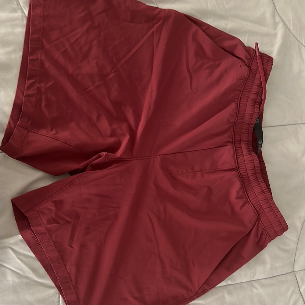 Lululemon men’s shorts